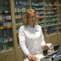 Frau Dr. Antje Koch